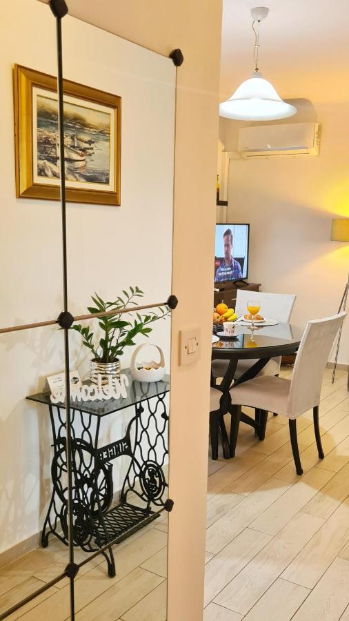 Apartment Sara Poljud Split Dış mekan fotoğraf
